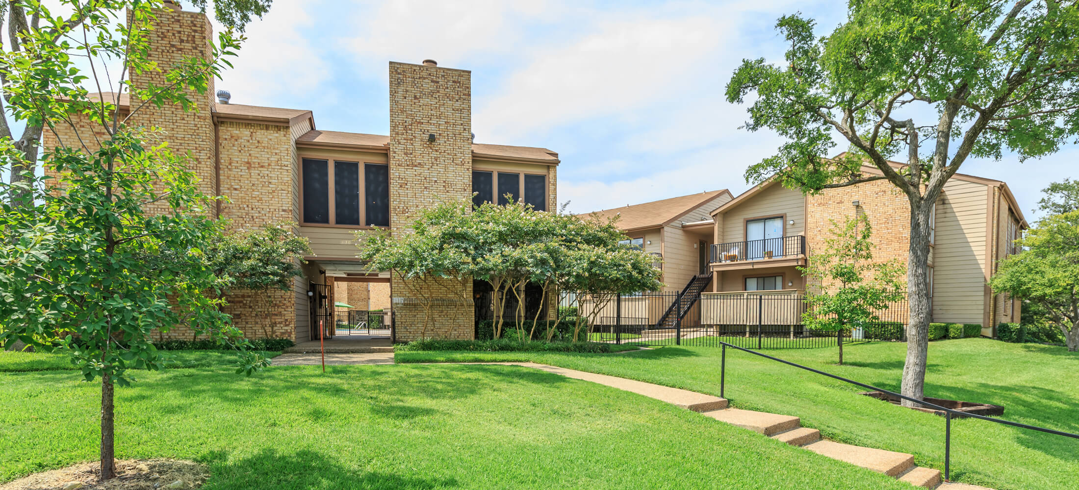 Country Green Apartments Apartments in Dallas, TX